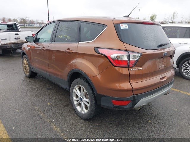 1FMCU9GD5HUE79241 Ford ESCAPE SE