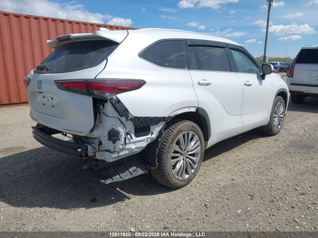 5TDKDRBH6RS547305 Toyota Highlander Limited