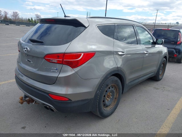12611934 :رقم المزاد ، 5XYZUDLA6FG258257 vin ، 2015 Hyundai Santa Fe مزاد بيع