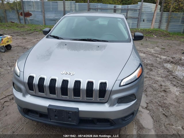2017 Jeep Cherokee Sport მანქანა იყიდება აუქციონზე, vin: 1C4PJLABXHD233367, აუქციონის ნომერი: 12611942