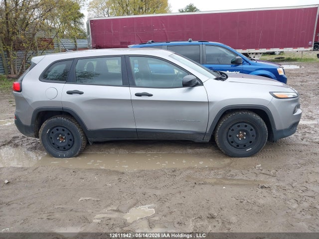 2017 Jeep Cherokee Sport მანქანა იყიდება აუქციონზე, vin: 1C4PJLABXHD233367, აუქციონის ნომერი: 12611942