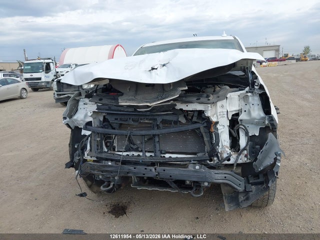 Продажа на аукционе авто 2021 Chevrolet Tahoe K1500, vin: 1GNSKLED2MR419945, номер лота: 12611954