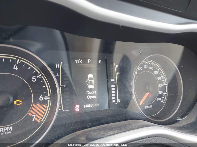 Продажа на аукционе авто 2015 Jeep Cherokee Sport, vin: 1C4PJMAB9FW603974, номер лота: 12611975