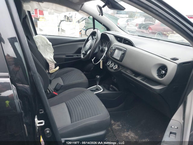 2018 Toyota Yaris Le მანქანა იყიდება აუქციონზე, vin: VNKKTUD31JA086563, აუქციონის ნომერი: 12611977