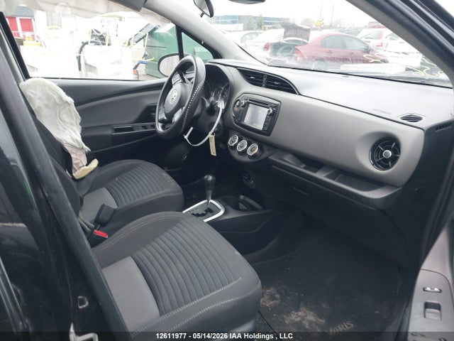 2018 Toyota Yaris Le მანქანა იყიდება აუქციონზე, vin: VNKKTUD31JA086563, აუქციონის ნომერი: 12611977