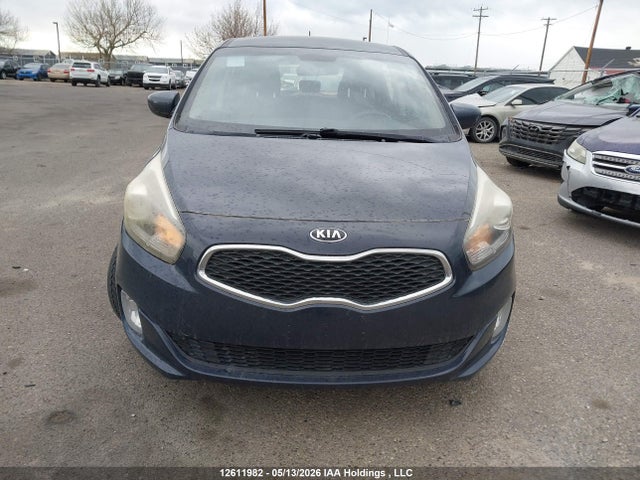 Продаж на аукціоні авто 2015 Kia Rondo Lx/lx Value/lx Winter Edition, vin: KNAHT8A37F7120294, номер лоту: 12611982