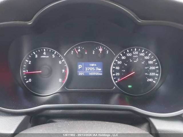 Продаж на аукціоні авто 2015 Kia Rondo Lx/lx Value/lx Winter Edition, vin: KNAHT8A37F7120294, номер лоту: 12611982