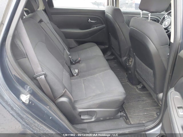 Продаж на аукціоні авто 2015 Kia Rondo Lx/lx Value/lx Winter Edition, vin: KNAHT8A37F7120294, номер лоту: 12611982