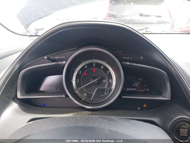 JM1DKFD79G0135221 Mazda CX-3