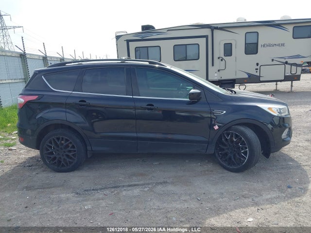 1FMCU9GDXHUE58482 Ford ESCAPE SE