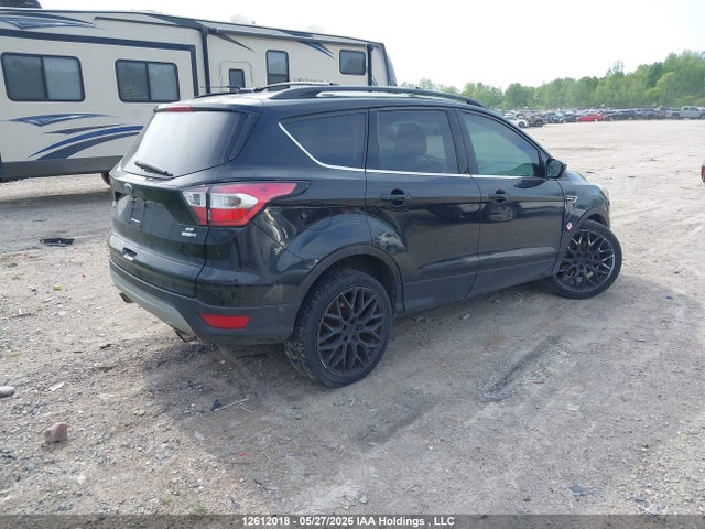 1FMCU9GDXHUE58482 Ford ESCAPE SE