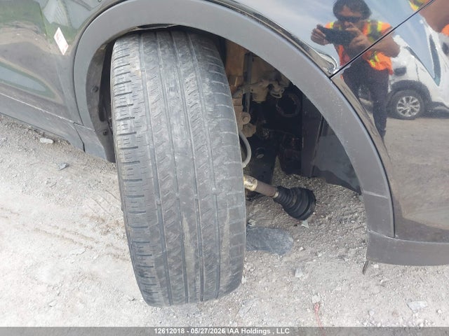 1FMCU9GDXHUE58482 Ford ESCAPE SE