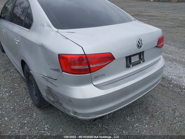 3VW2K7AJ3FM334335 Volkswagen Jetta 2.0l Trendline/2.0l Trendline+