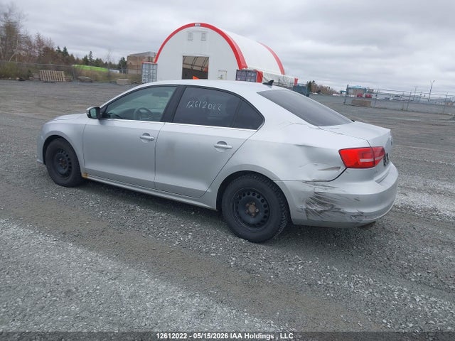3VW2K7AJ3FM334335 Volkswagen Jetta 2.0l Trendline/2.0l Trendline+