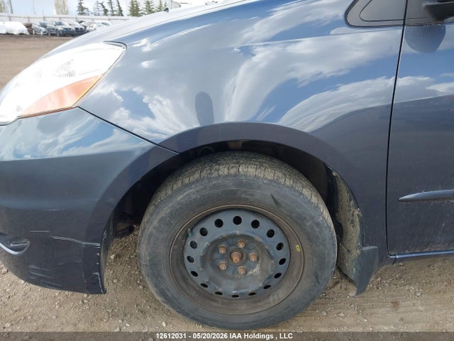12612031 :رقم المزاد ، 5TDZK4CCXAS336607 vin ، 2010 Toyota Sienna Ce 7 Passenger مزاد بيع