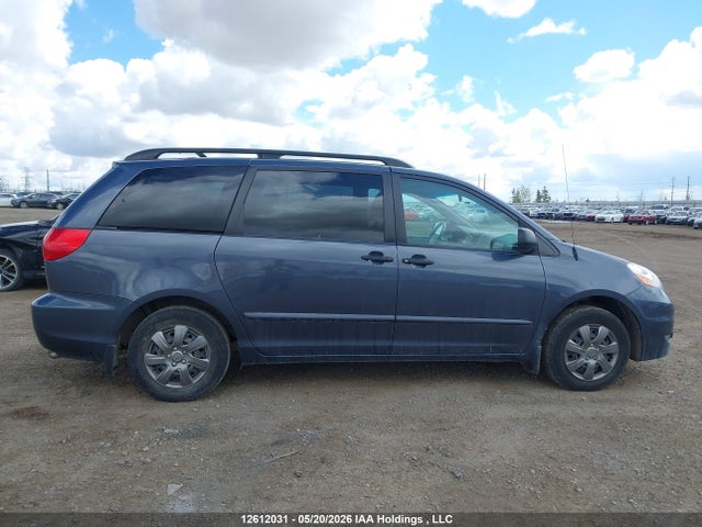 12612031 :رقم المزاد ، 5TDZK4CCXAS336607 vin ، 2010 Toyota Sienna Ce 7 Passenger مزاد بيع