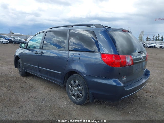 12612031 :رقم المزاد ، 5TDZK4CCXAS336607 vin ، 2010 Toyota Sienna Ce 7 Passenger مزاد بيع