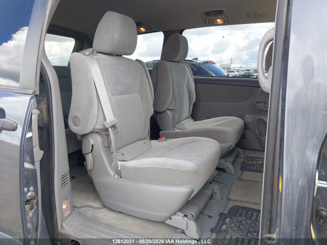 12612031 :رقم المزاد ، 5TDZK4CCXAS336607 vin ، 2010 Toyota Sienna Ce 7 Passenger مزاد بيع
