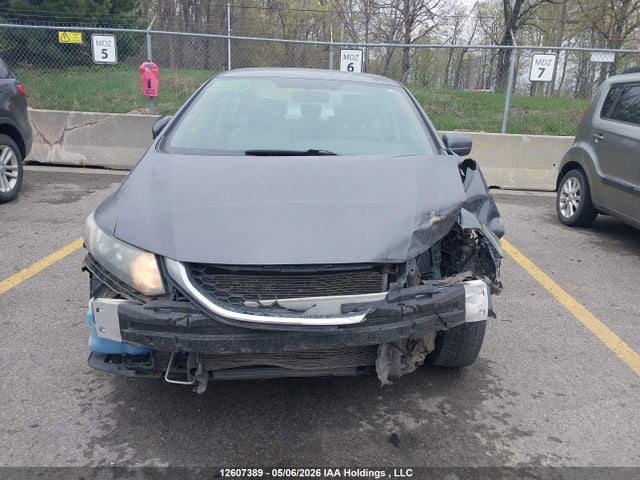 Продажа на аукционе авто 2015 Honda Civic Lx, vin: 2HGFB2F47FH010301, номер лота: 12607389