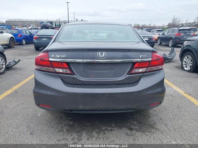 Продажа на аукционе авто 2015 Honda Civic Lx, vin: 2HGFB2F47FH010301, номер лота: 12607389