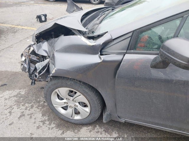 Продажа на аукционе авто 2015 Honda Civic Lx, vin: 2HGFB2F47FH010301, номер лота: 12607389