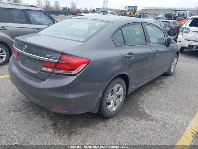 Продажа на аукционе авто 2015 Honda Civic Lx, vin: 2HGFB2F47FH010301, номер лота: 12607389
