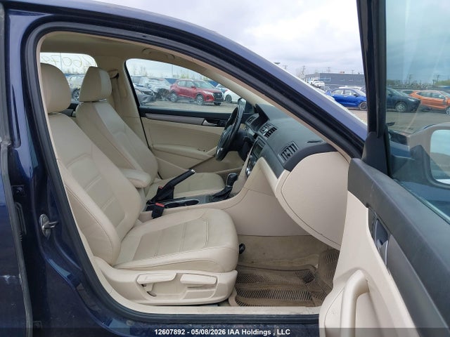 Aukcja sprzedaży 2014 Volkswagen Passat 1.8 Tsi Comfortline, vin: 1VWBS7A36EC101020, numer aukcji: 12607892