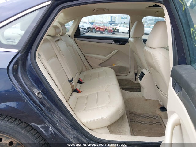 Aukcja sprzedaży 2014 Volkswagen Passat 1.8 Tsi Comfortline, vin: 1VWBS7A36EC101020, numer aukcji: 12607892