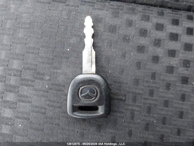 Auction sale of the 2011 Mazda Mazda2, vin: JM1DE1HY0B0104011, lot number: 12612075
