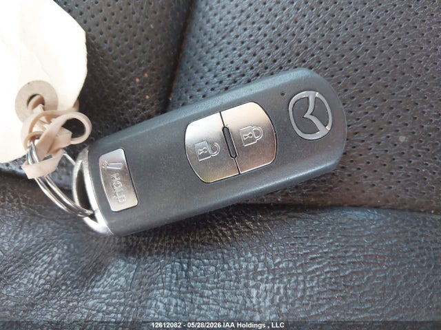 12612082 :رقم المزاد ، JM3KE4DY5G0755955 vin ، 2016 Mazda Cx-5 Gt مزاد بيع