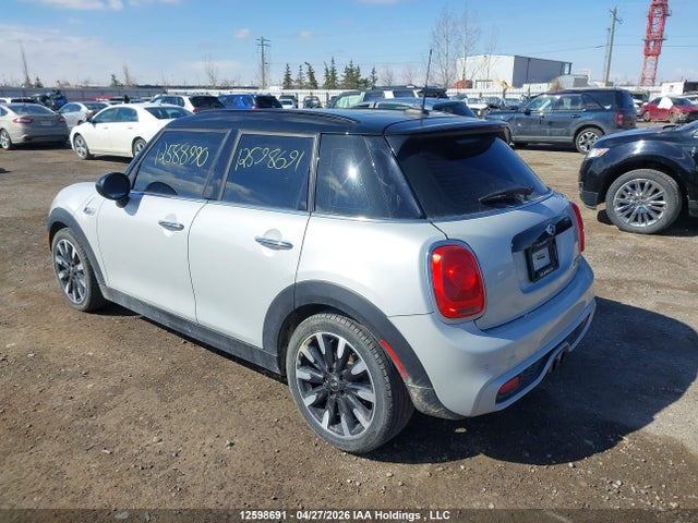 WMWXU3C37H2B64453 Mini 5 Door Cooper S