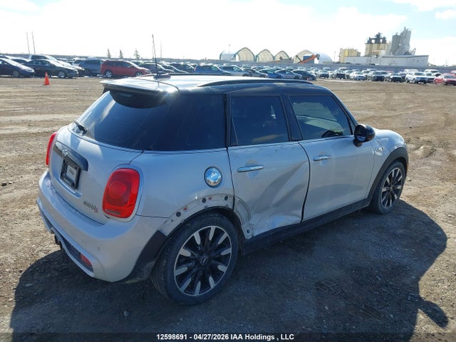 WMWXU3C37H2B64453 Mini 5 Door Cooper S