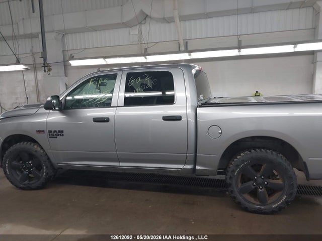 3C6RR7KT5KG682800 RAM 1500 Classic St