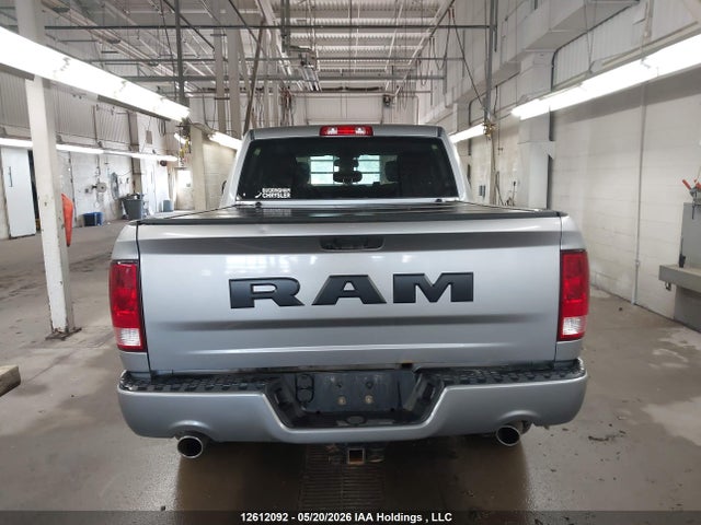 3C6RR7KT5KG682800 RAM 1500 Classic St