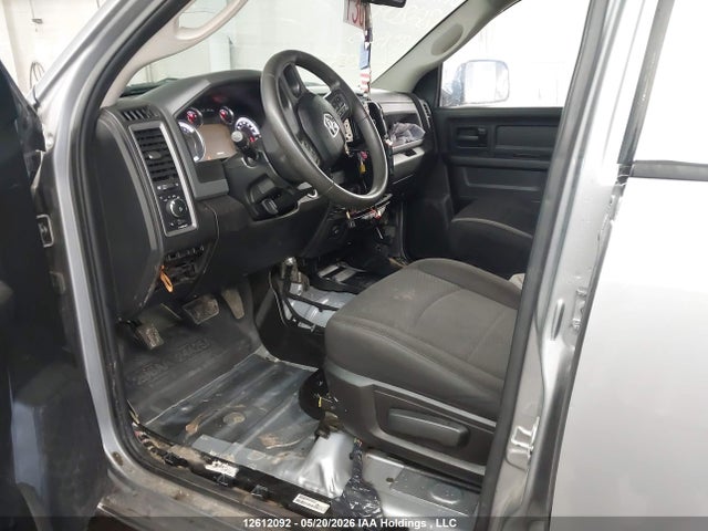 3C6RR7KT5KG682800 RAM 1500 Classic St