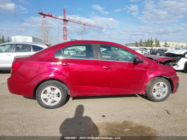 1G1JC5SH8G4109023 Chevrolet Sonic Lt Auto