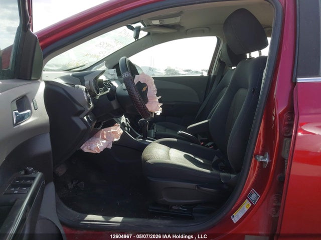 1G1JC5SH8G4109023 Chevrolet Sonic Lt Auto