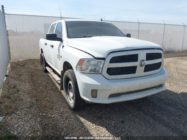 RAM 1500 Classic Tradesman 2022 3C6RR7KT0NG302170 main image