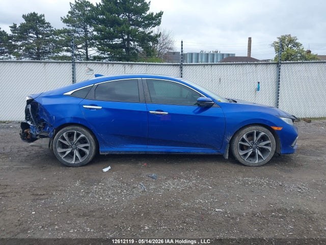 2019 Honda Civic Touring მანქანა იყიდება აუქციონზე, vin: 2HGFC1F95KH103055, აუქციონის ნომერი: 12612119