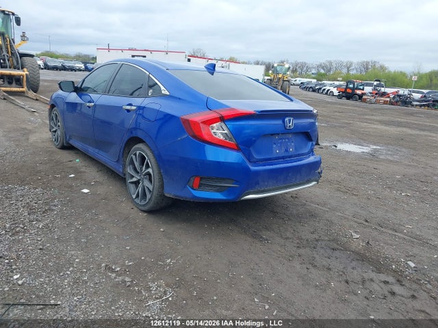 2019 Honda Civic Touring მანქანა იყიდება აუქციონზე, vin: 2HGFC1F95KH103055, აუქციონის ნომერი: 12612119
