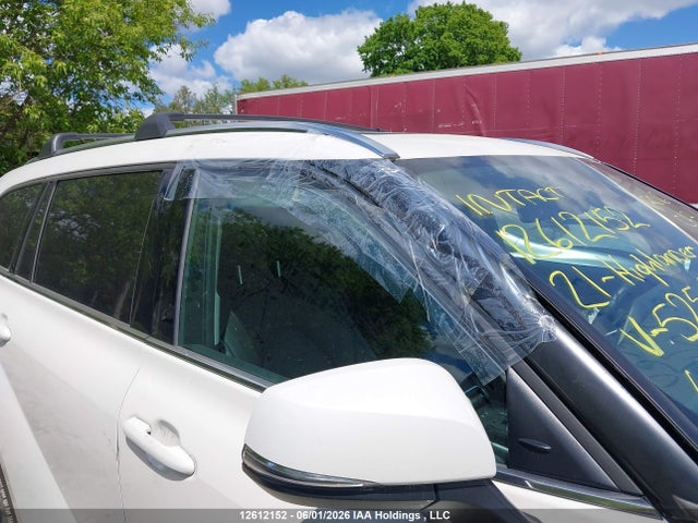 12612152 :رقم المزاد ، 5TDGBRCH4MS525063 vin ، 2021 Toyota Highlander مزاد بيع