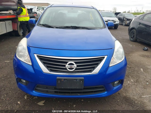 2013 Nissan Versa S/s Plus/sv/sl მანქანა იყიდება აუქციონზე, vin: 3N1CN7AP4DL874107, აუქციონის ნომერი: 12612155
