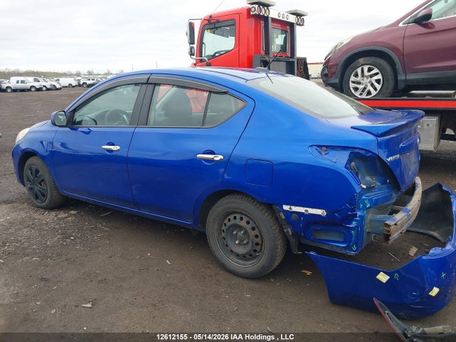 2013 Nissan Versa S/s Plus/sv/sl მანქანა იყიდება აუქციონზე, vin: 3N1CN7AP4DL874107, აუქციონის ნომერი: 12612155