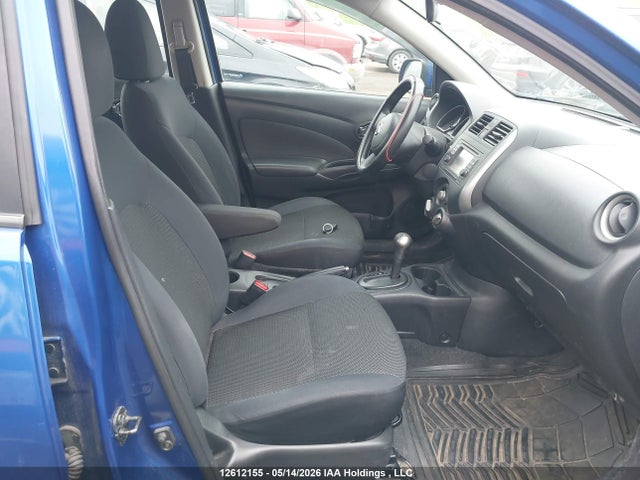 2013 Nissan Versa S/s Plus/sv/sl მანქანა იყიდება აუქციონზე, vin: 3N1CN7AP4DL874107, აუქციონის ნომერი: 12612155
