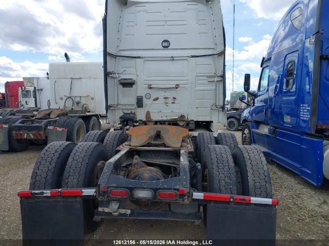 Volvo VNL 2022 4V4NC9EH6NN287617 Image 15