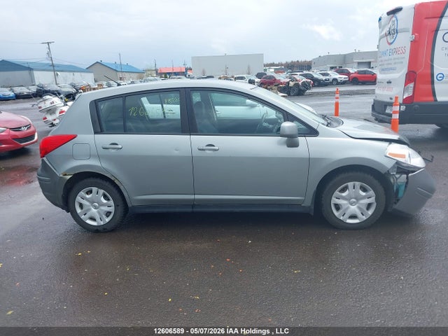 2010 Nissan Versa 1.8s მანქანა იყიდება აუქციონზე, vin: 3N1BC1CP0AL432948, აუქციონის ნომერი: 12606589