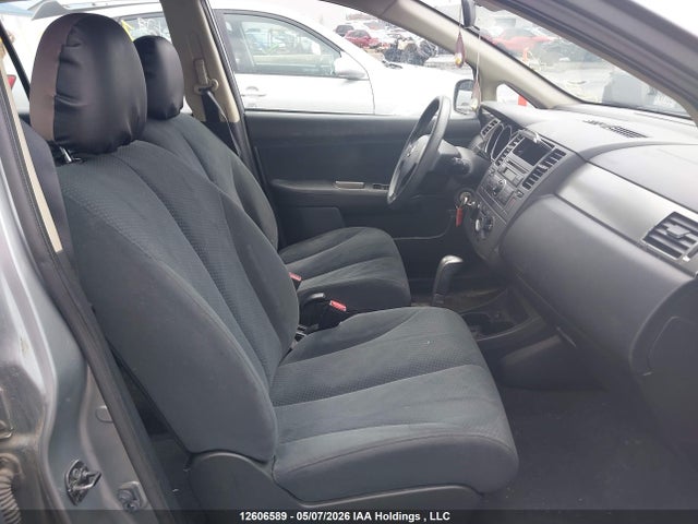 2010 Nissan Versa 1.8s მანქანა იყიდება აუქციონზე, vin: 3N1BC1CP0AL432948, აუქციონის ნომერი: 12606589