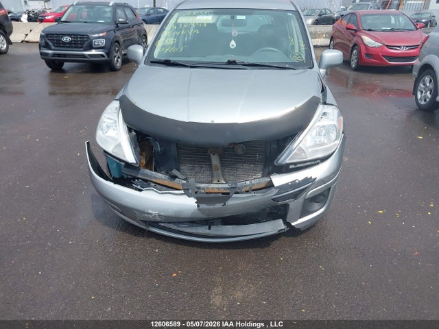 2010 Nissan Versa 1.8s მანქანა იყიდება აუქციონზე, vin: 3N1BC1CP0AL432948, აუქციონის ნომერი: 12606589