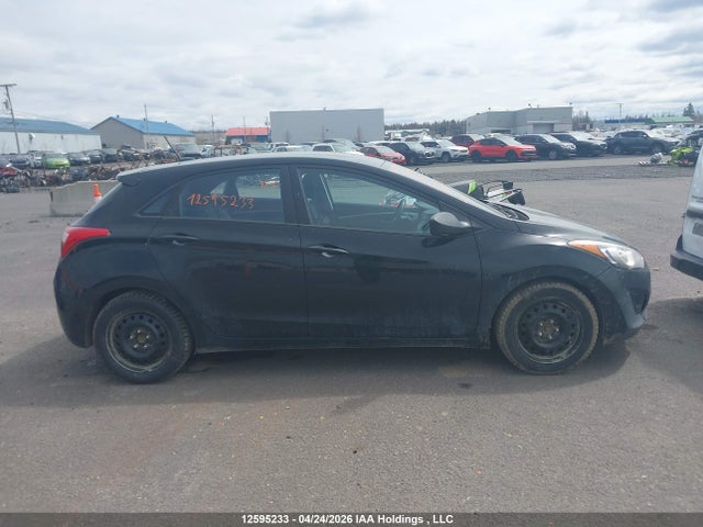 KMHD25LH5EU210373 Hyundai Elantra Gt Gl