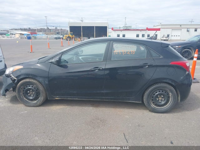 KMHD25LH5EU210373 Hyundai Elantra Gt Gl